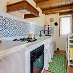Guesthost - Countryside Sicily House *