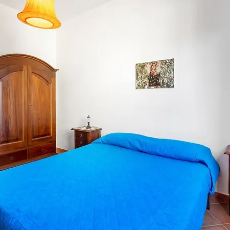 Guesthost - Countryside Sicily House *