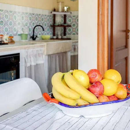 Guesthost - Countryside Sicily House Custonaci