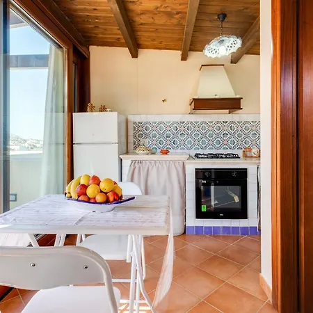 Apartment Guesthost - Countryside Sicily House Custonaci